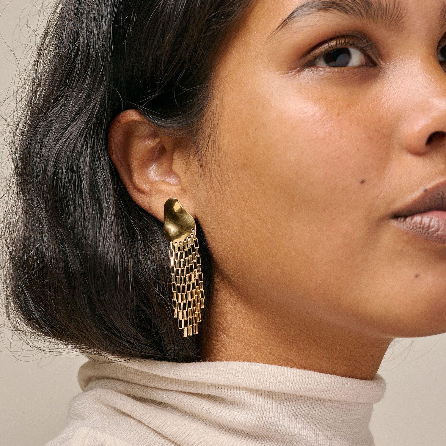 DETAIL215290